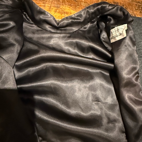 Victor Costa wool dress with fox fur trim - Picture 10 of 10